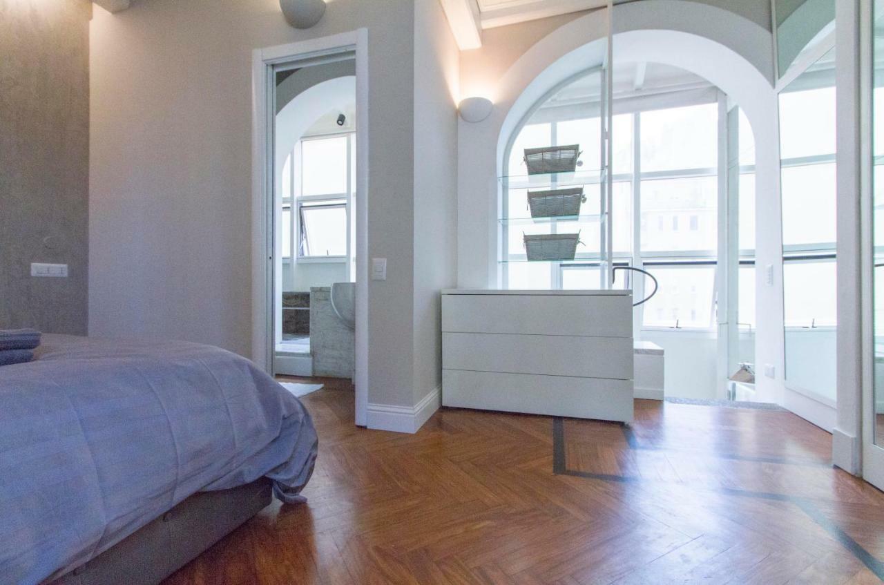 Elegante E Completamente Arredato Apt In Duomo Milano Dış mekan fotoğraf